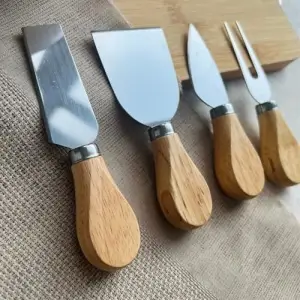 Bambu Saplı Peynir Bıçağı Seti, 4 Parça
