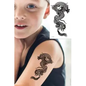 Ejderhalı Çocuk Dövmesi