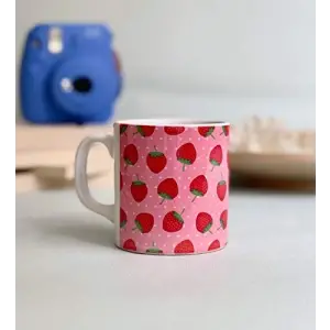 Kupa, Çilek Tasarımlı