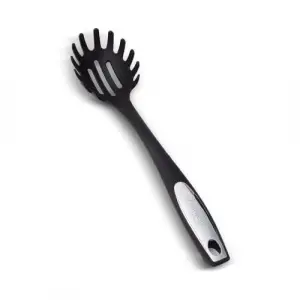 Makarna servis kaşığı