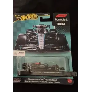 Mercedes amg petronas formula one team 44