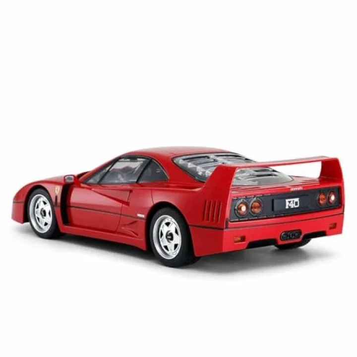 1:14 Ferrari F40 Uzaktan Kumandalı Araba