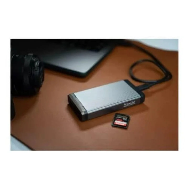 256 GB Extreme PRO microSDXC kartı + SD adaptörü + RescuePRO Deluxe, 200 MB/snye kadar, A2 App Performance, UHS-I, Class 10, U3, V30
