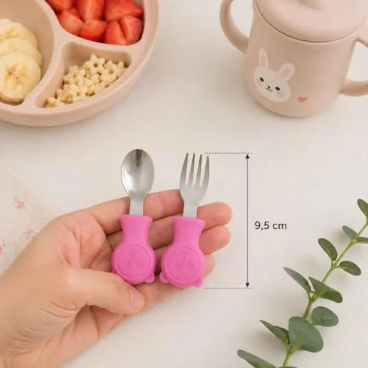 304 Çelik Panda Bebek Kaşık Çatal SetiSilikon Saplı BPA İçermez Ergonomik Kaymaz Fuşya