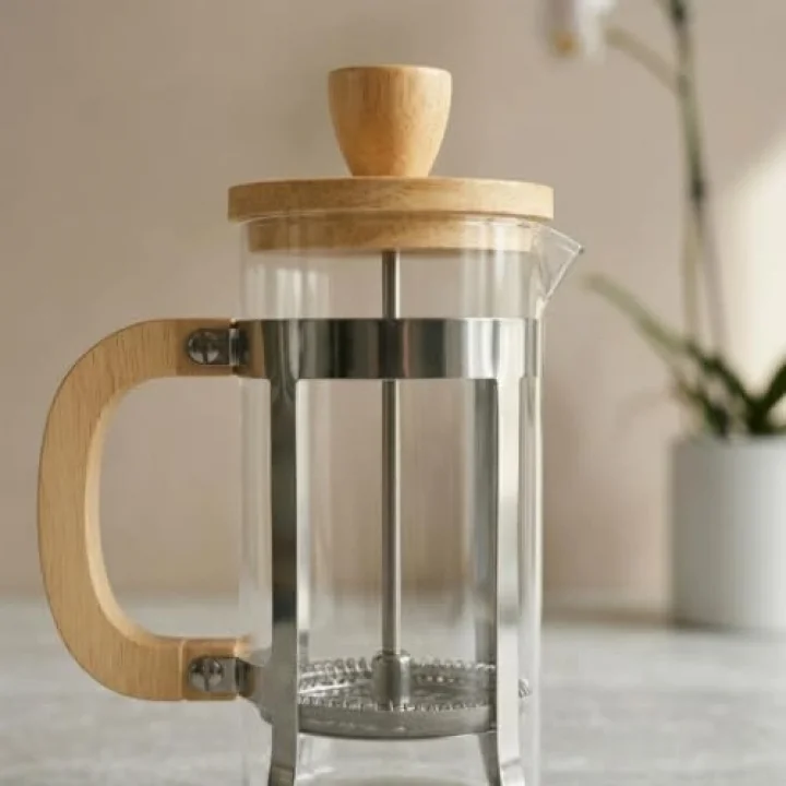 350 ml French Press Kahve ve Bitki Çayı Demliği - Paslanmaz Çelik İç Yapı, Akasya veya Bambu Ahşap Detay Seçenekleriyle Lüks Borosilikat Cam Tasarım (BAMBU KULP)