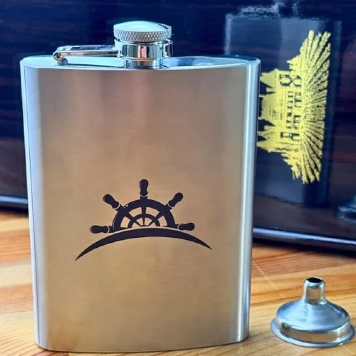 8 Oz 235 cc Hunili Cep Tipi Kapaklı Çelik Gemi Dümeni Temalı İçki Matarası