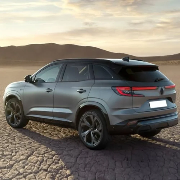 Arka Cam Sileceği 28cm Renault Austral ile uyumlu 2022-2026