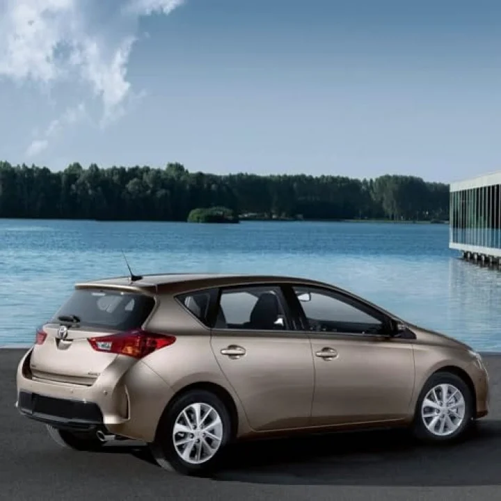 Arka Cam Silecek Kolu Silecek Kapak Takımı Toyota Auris ile uyumlu 2013-2018