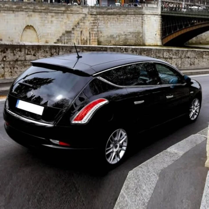 Arka Cam Silecek Süpürgesi 30cm Lancia Delta ile uyumlu 2009-2013