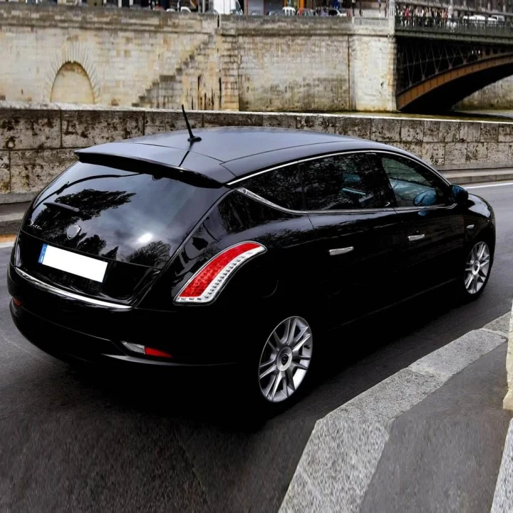 Arka Cam Silecek Süpürgesi 30cm Lancia Delta ile uyumlu 2009-2013