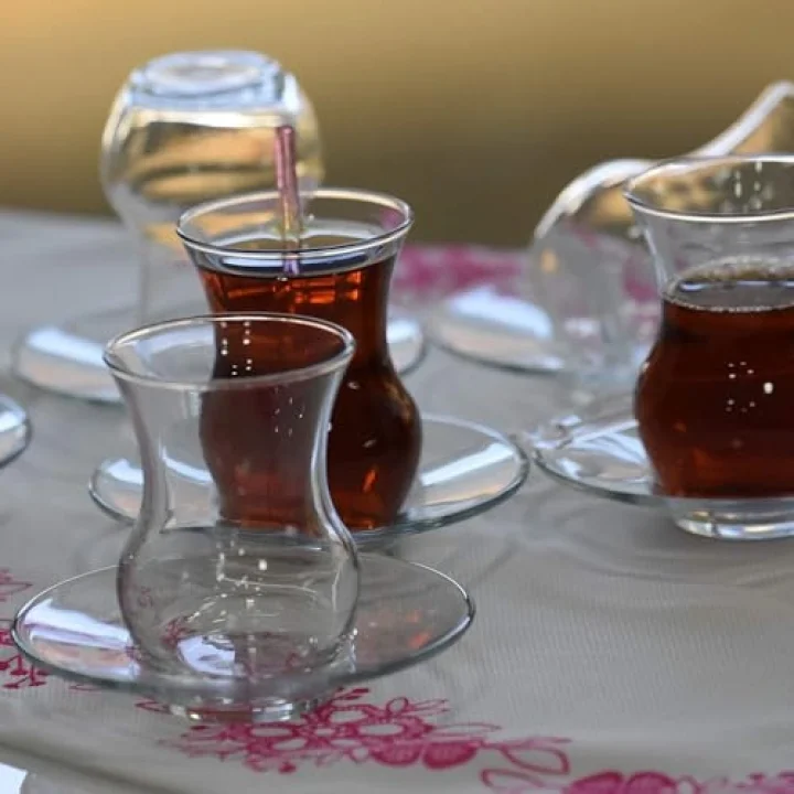 Ayda 12li Çay Seti