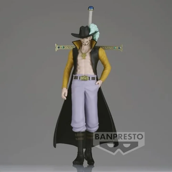 Bandai One Piece The Shukko Dracule Mihawk Figürü