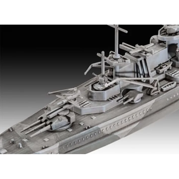 Battleship Gneisenau- model kit