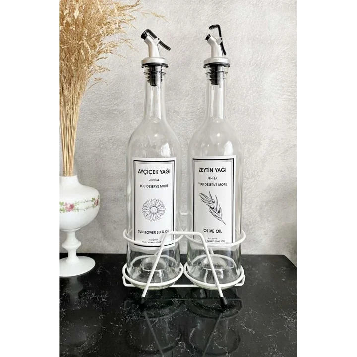 Beyaz Standlı Akıtıcılı Şeffaf 750 Ml Beyaz Etiketli Yağlık Yağdanlık