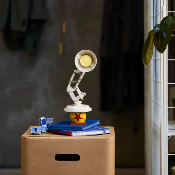 Mey İthalat® 21357 Pixar Luxo Jr. 613 parça +18 yaş