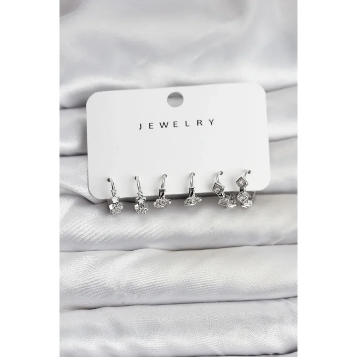 Mey İthalat® Gümüş Renk Pirinç Yıldız Modelli Kadın Küpe Seti