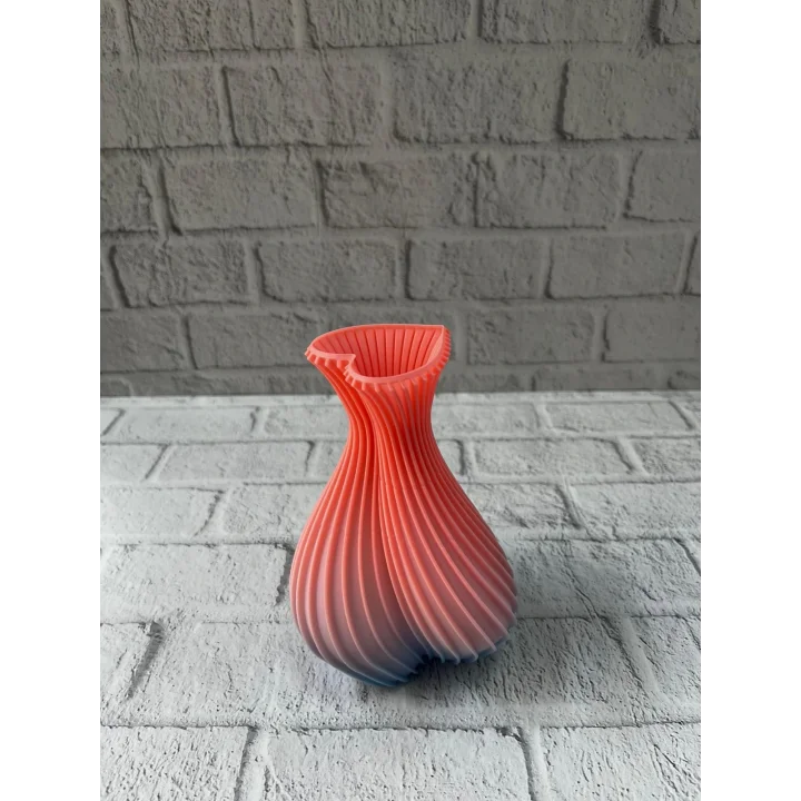 Mey İthalat® Kalp Tasarımlı Modern Dekor Vazo 15 cm Şık ve Estetik Görünüm