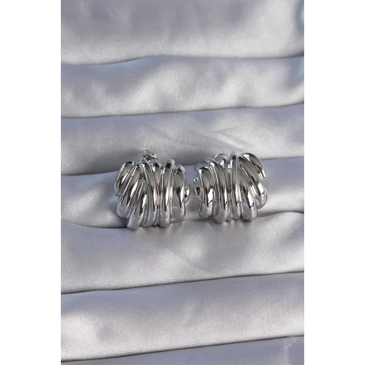 Mey İthalat® Pirinç Gümüş Renk Tırtıklı Bombe Model Küpe