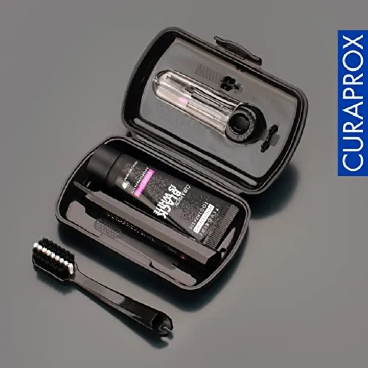 Black White Travel Kit