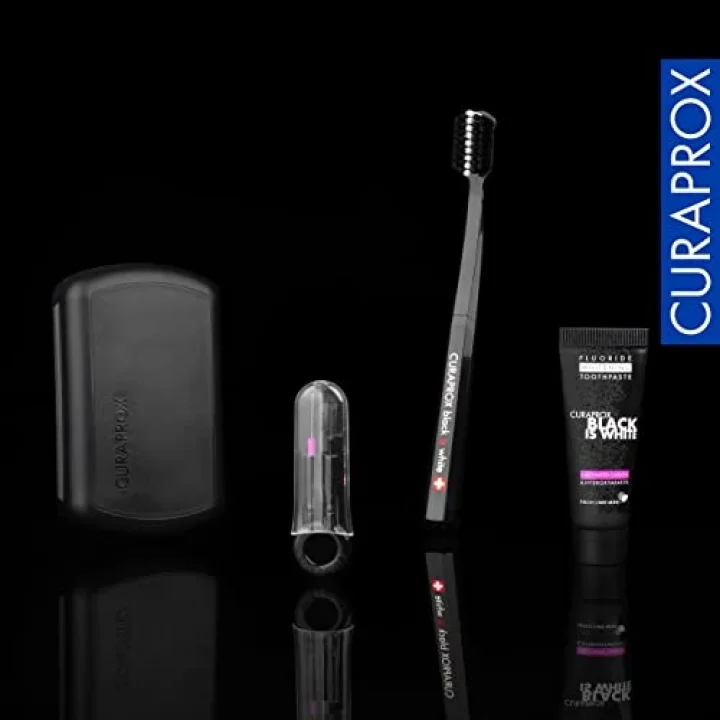 Black White Travel Kit