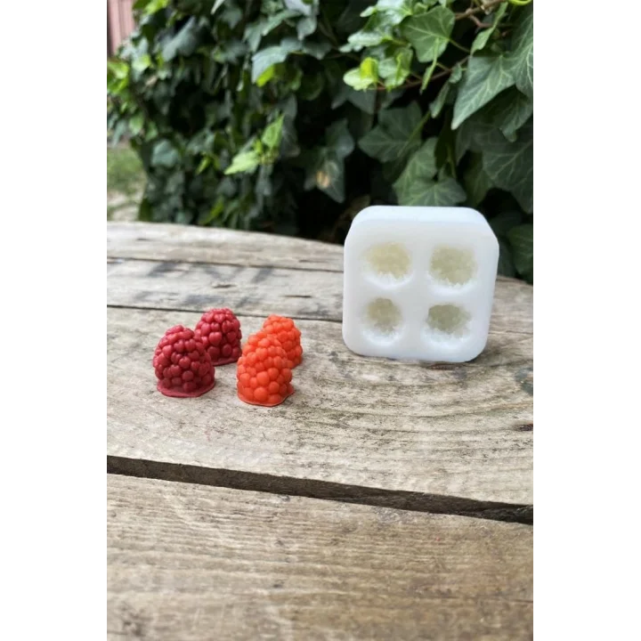 Böğürtlen Dörtlü Mum Kalıbı (Silikon) (2 x 1,7 x 2 cm) (Küçük Süsleme Kalıbı) 1 Adet