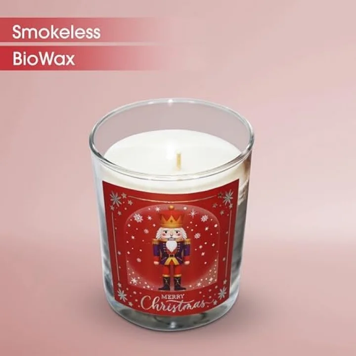 Charm Lab Candle – Kurşun Asker (Nutcracker) Tasarımlı Mum, Kırmızı Renk Temalı, 135 g Doğal Bio Balmumu, 40 Saat Yanma Süresi, Cam Kavanoz, Şık Bristol Kutulu, Yılbaşı Koleksiyonu Hazır Hediye