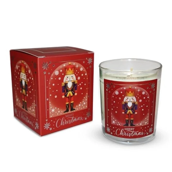 Charm Lab Candle – Kurşun Asker (Nutcracker) Tasarımlı Mum, Kırmızı Renk Temalı, 135 g Doğal Bio Balmumu, 40 Saat Yanma Süresi, Cam Kavanoz, Şık Bristol Kutulu, Yılbaşı Koleksiyonu Hazır Hediye