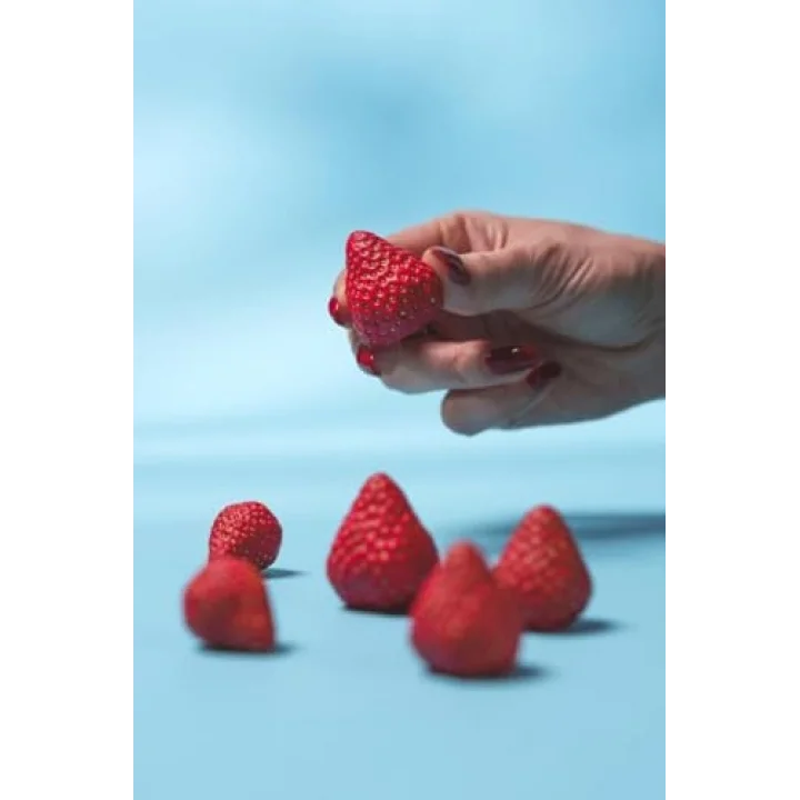 Çilek Üç Boy Altılı Silikon Mum Kalıbı