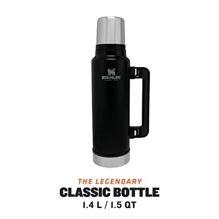 Classic Legendary Vakumlu Çelik Termos, 1.4 Litre, Mat Siyah | 40 saat dayanır. Sıcak veya soğuk – Sızdırmaz – BPA içermez – Kapak bardak görevi görür