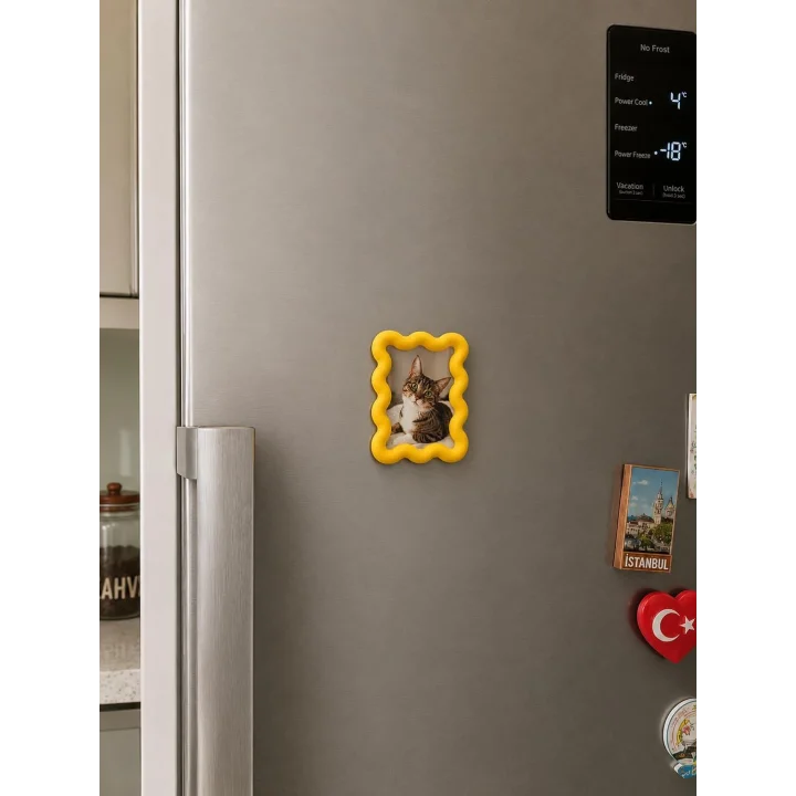 Dalgalı Tasarım Sarı Fotoğraf Çerçevesi, 10x7 cm, Buzdolabı için | PLA 3D Baskı