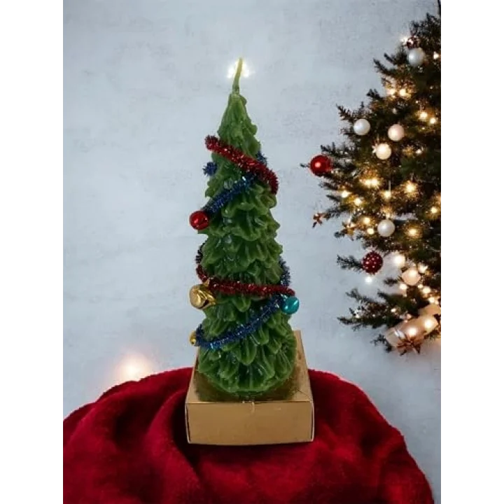 Dekoratif Noel Ağacı Mumu, El Yapımı Yeşil Balmumu, Tinsel ve Süslemeli, Yılbaşı Temalı, 15 cm