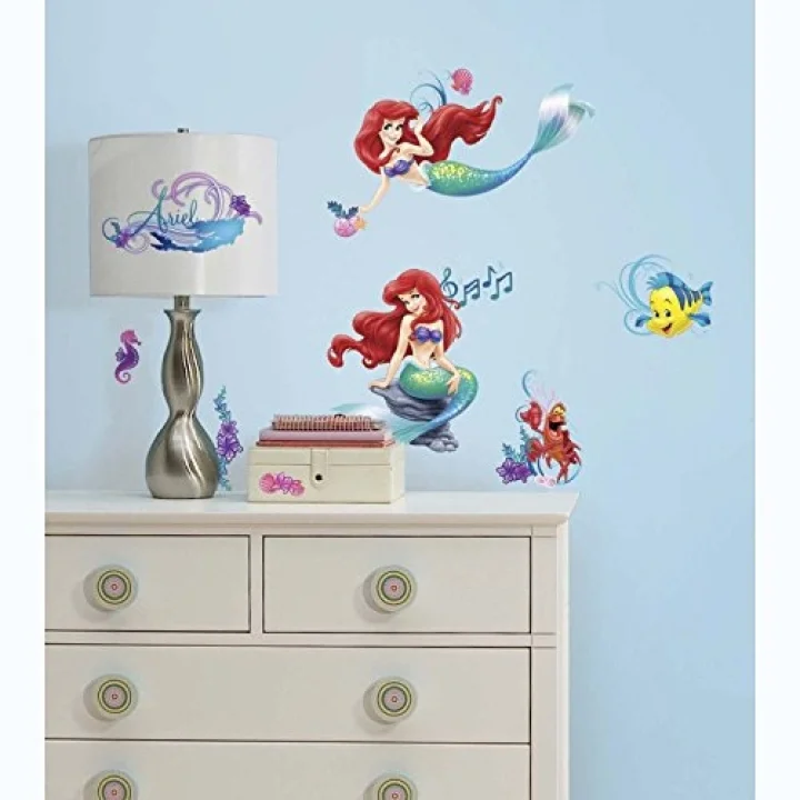 Disney The Little Mermaid, çok renkli