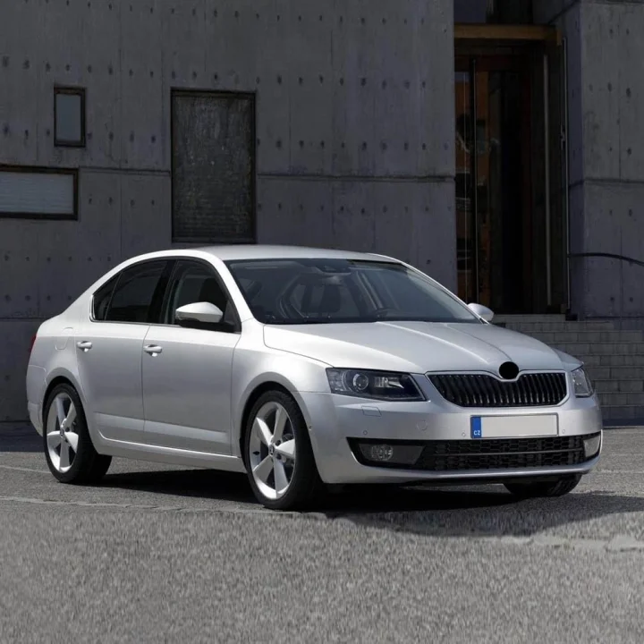 EGR Soğutma Su Flanşı 5Q0122157CL 5Q0122291P Skoda Octavia ile uyumlu 2013-2017