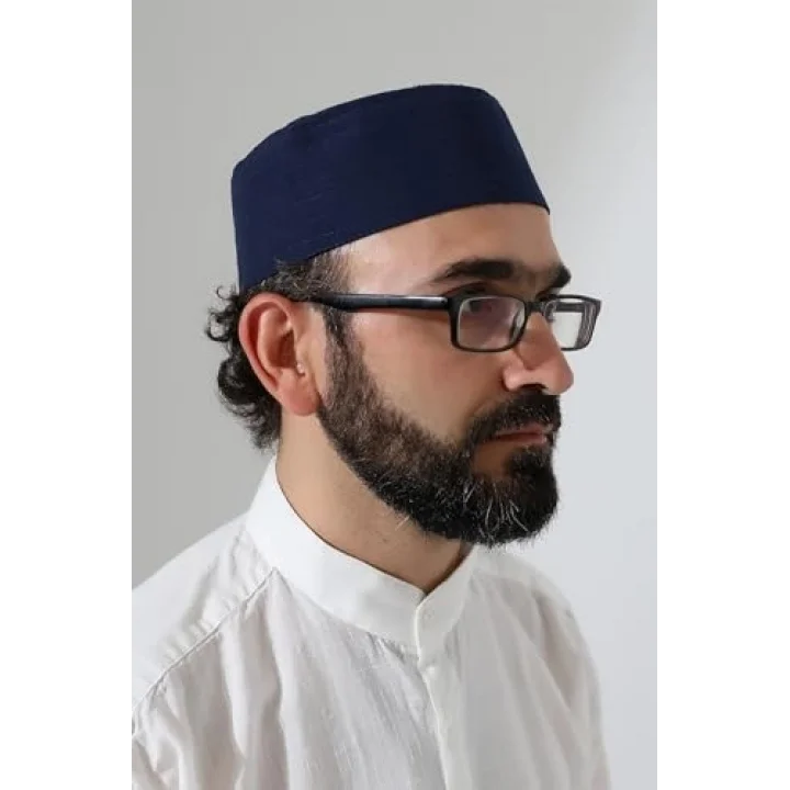Elif Vav Nakışlı Kalıp Namaz Takkesi - Lacivert Lacivert