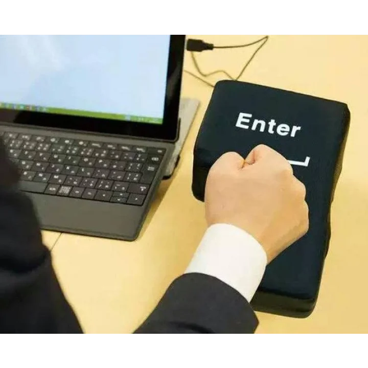 Enter Tuşu Yastık