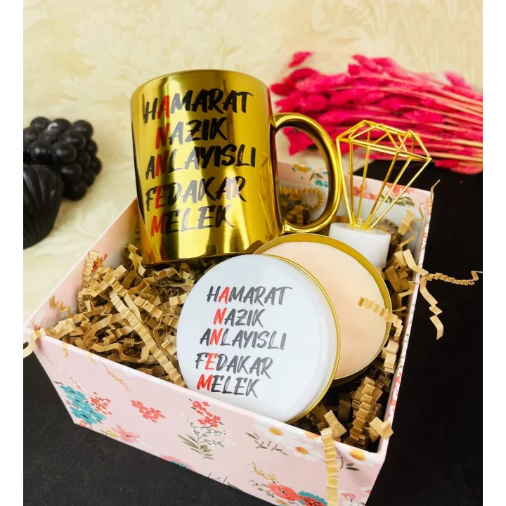 giftmoda Gold Anne Tasarımlı Mini Hediye Seti