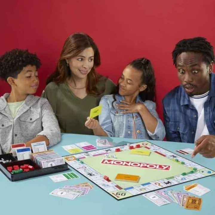 Hasbro Gaming Kutu Oyunu