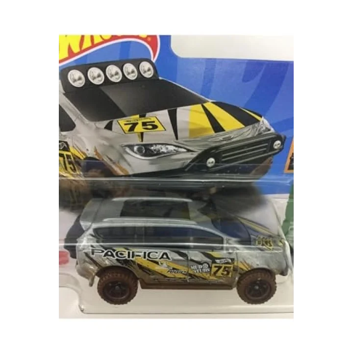 Hot Wheels Chrysler Pacifica Mud Studs-2023