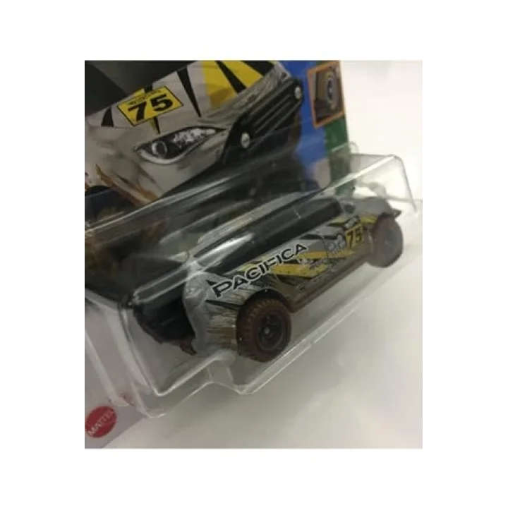 Hot Wheels Chrysler Pacifica Mud Studs-2023
