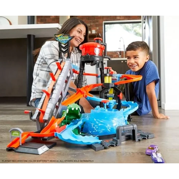 Hot Wheels DEV TİMSAH ARABA YIKAMA OYUN SETİ Hot Wheels Dev Timsah Araba Yıkama Oyun Seti FTB67 FTB67