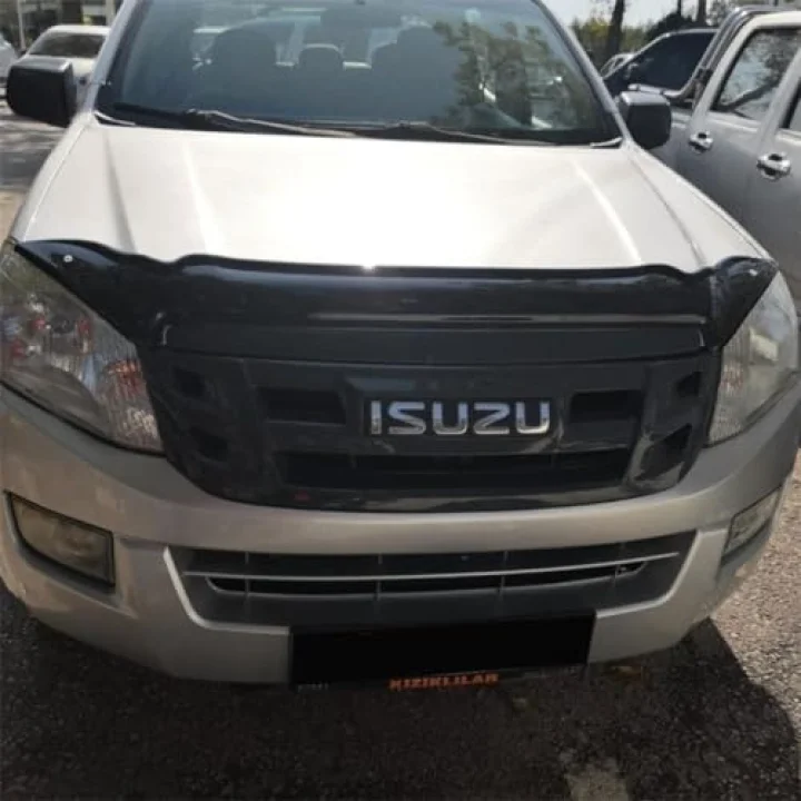 Isuzu D Max ile Uyumlu ile Uyumlu Ön Kaput Koruyucu Rüzgarlık 2012 2017