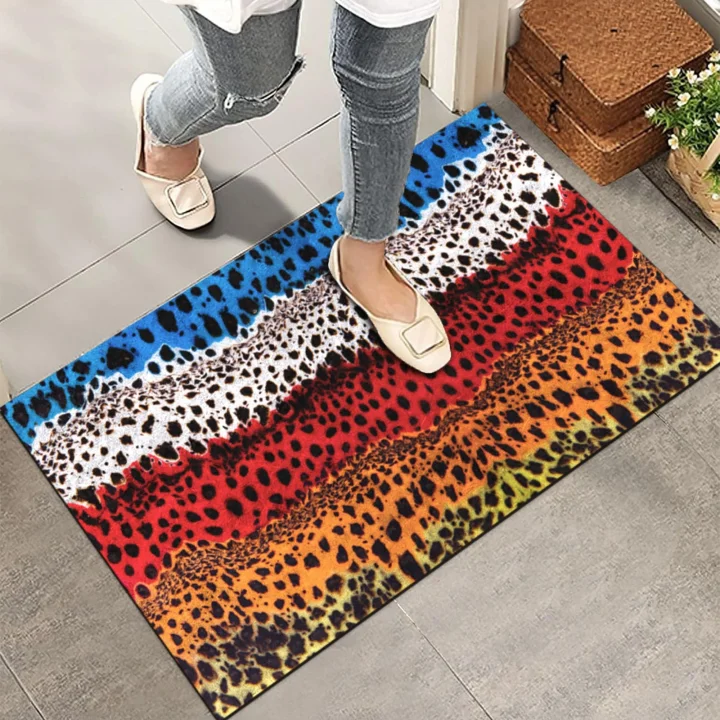 Kapı Önü Paspası - Modern ve Şık Kapı Paspası | Ev, Ofis ve Dış Mekân Kullanımı İçin (Renkli Leopar) 45x65