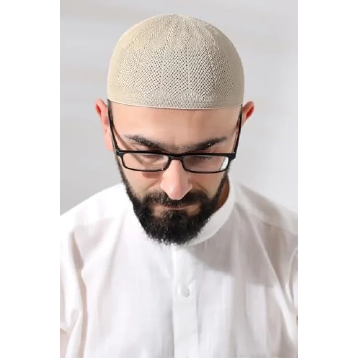Koyu Krem Safir Dantel Detaylı Örme Namaz Takkesi