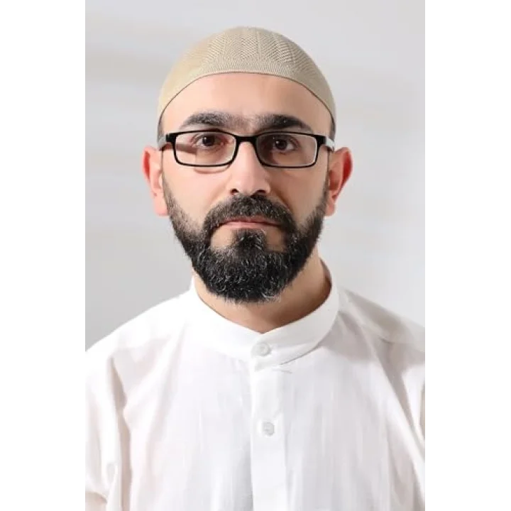 Koyu Krem Safir Dantel Detaylı Örme Namaz Takkesi