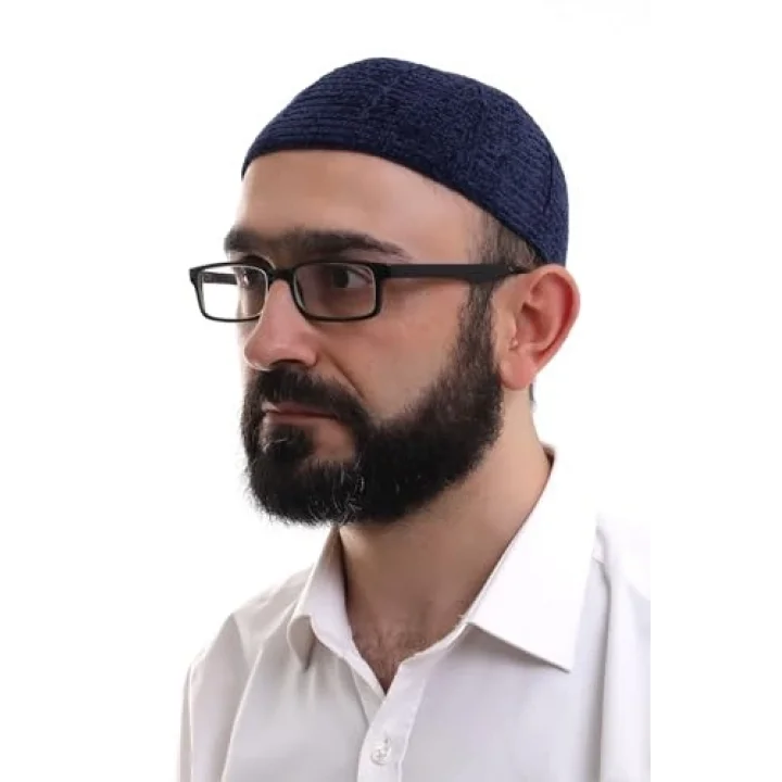 Lacivert Kışlık Sade Desenli Kadife Namaz Takkesi