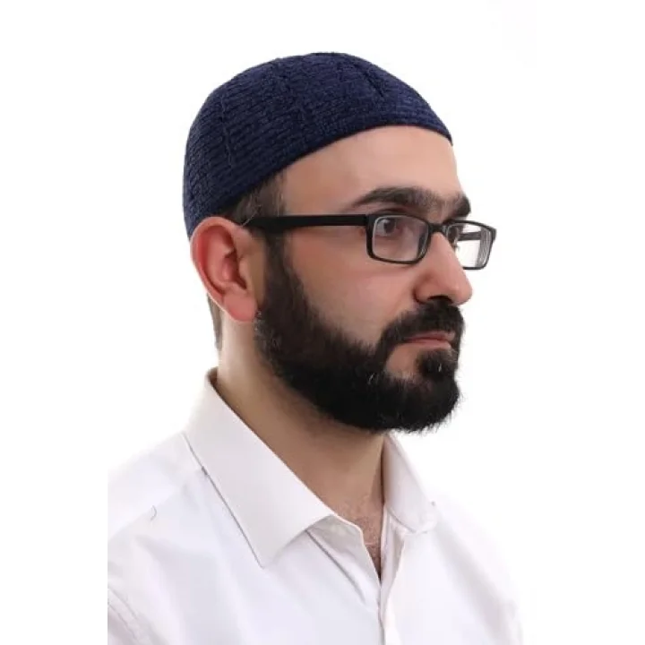 Lacivert Kışlık Sade Desenli Kadife Namaz Takkesi