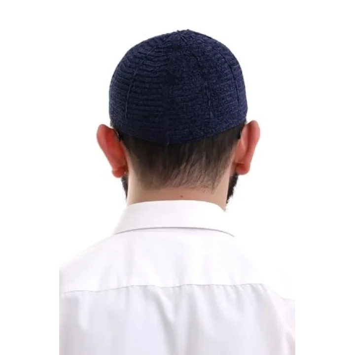 Lacivert Kışlık Sade Desenli Kadife Namaz Takkesi