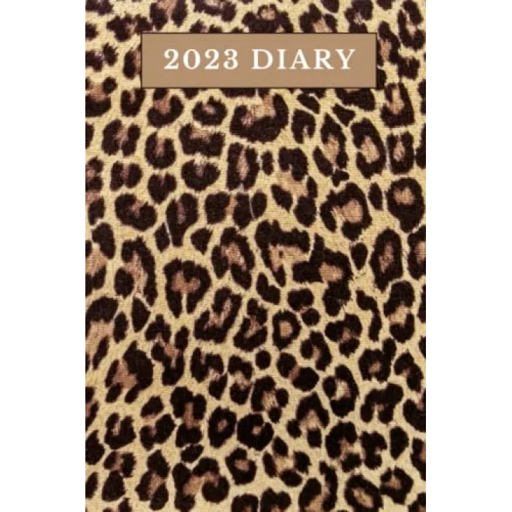 Leopard Print Diary 2023: Week to view, 9 x 6 inch, Perfect gift for women