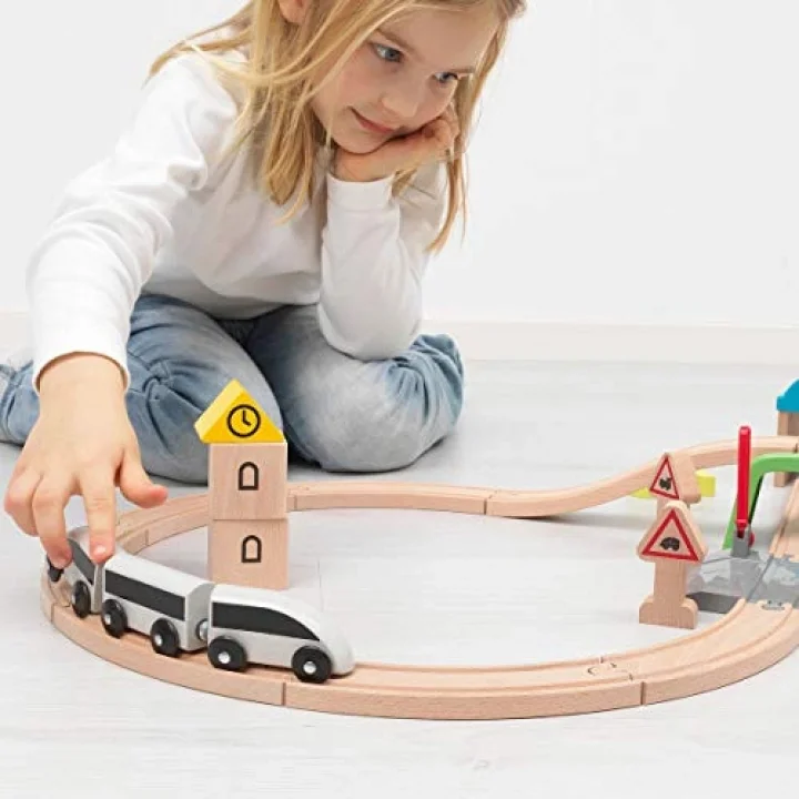 LILLABO 45 Parçalı Tren Seti Raylarla