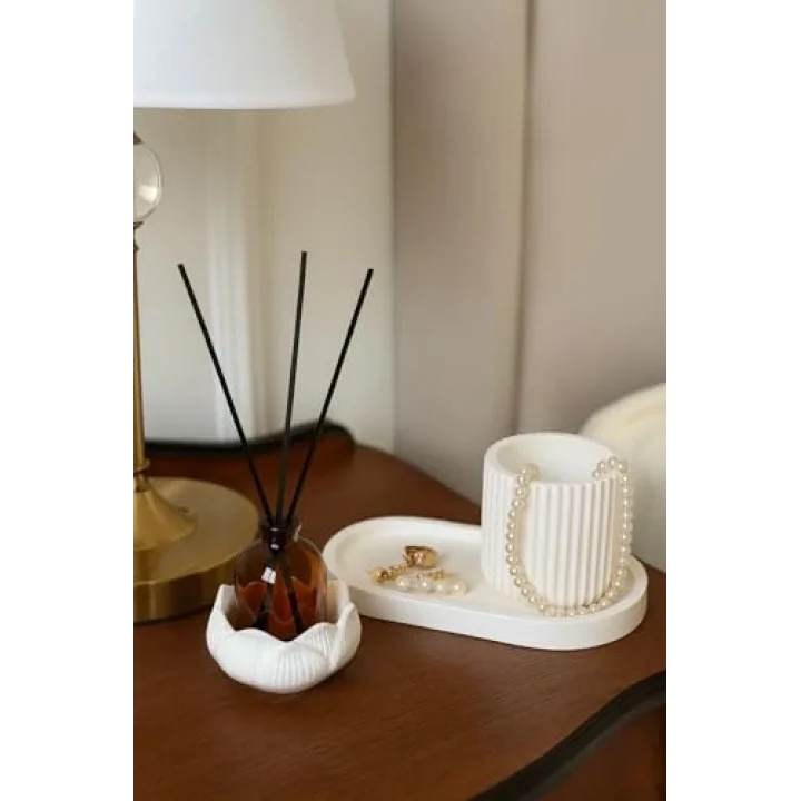 Lotus Form Dekoratif Set – Minimalist & Şık Tasarım (4 Parça)